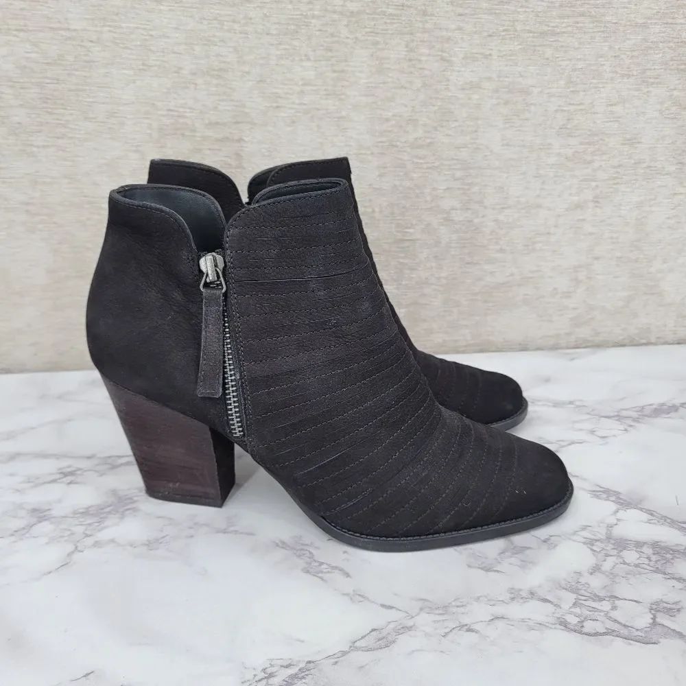 Paul Green Malibu Sliced Nubuck Zip Women's Black Ankle Booties Boots